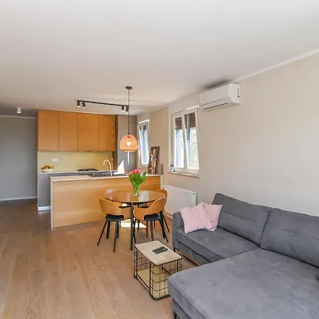 - Sidro - Rijeka Apartman *