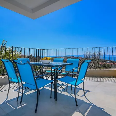 Apartment - Sidro