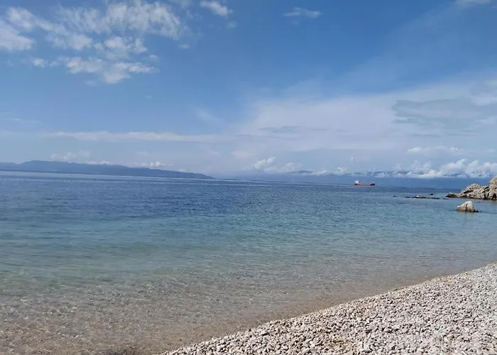 - Sidro Lägenhet Kostrena